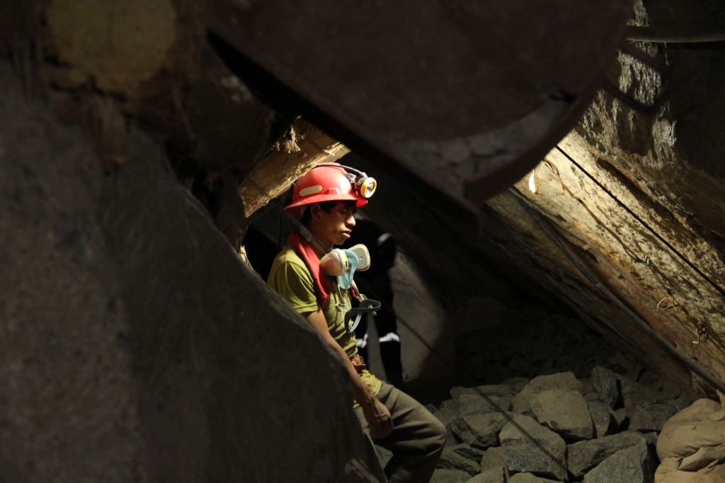 Buenos días, sous la terre